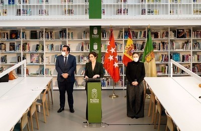 /media/noticias/fotos/pr/2022/02/22/ayuso-inaugura-la-nueva-biblioteca-princesa-dona-leonor_thumb.jpg