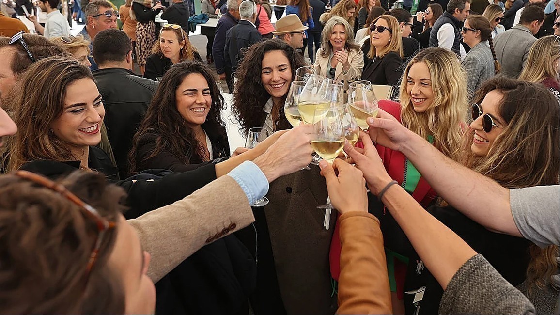 /media/noticias/fotos/pr/2026/10/15/brindis.jpg