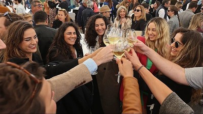 /media/noticias/fotos/pr/2026/10/15/brindis_thumb.jpg